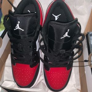 Air Jordan 1 Low (GS) Size 4Y